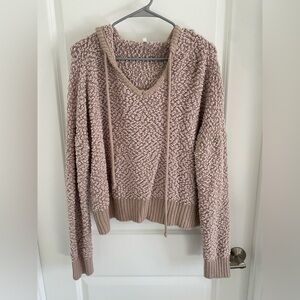 Miracle Women's V-Neck Sweater in Soft Pink